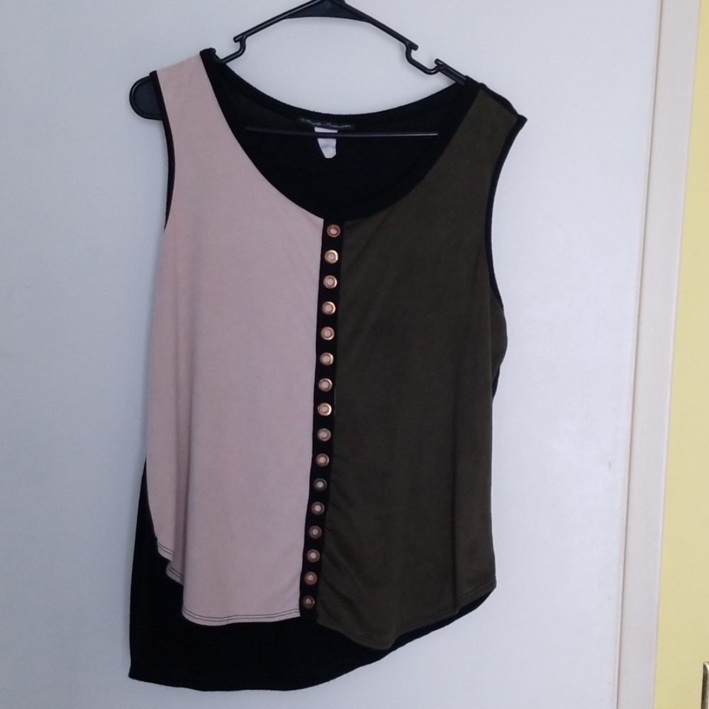 Womens tank
